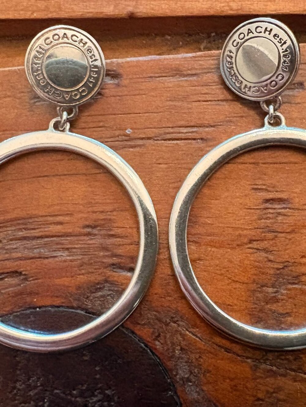 VINTAGE AUTHENTIC COACH SILVER GROMMET HOOP EARRINGS - EXCELLENT CONDITION RARE!